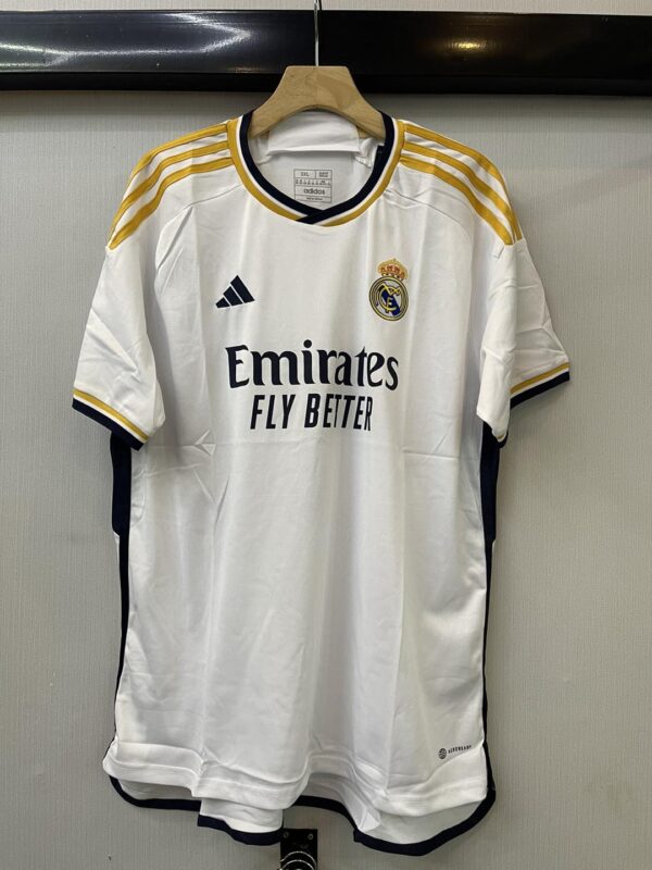 Real Madrid Home Jersey 23-24 Fan Edition