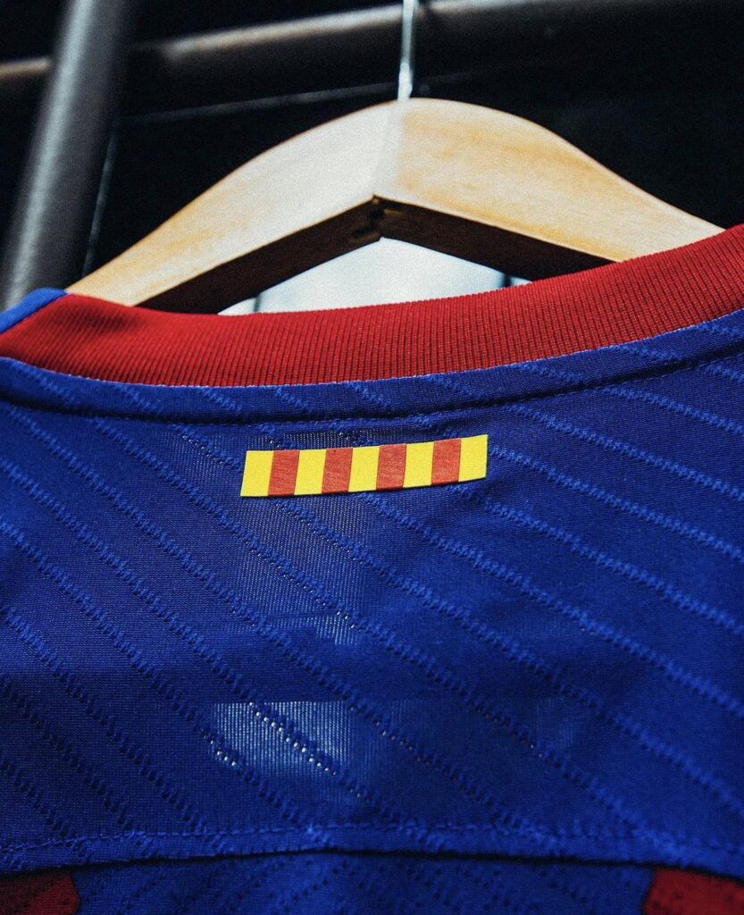 barcelona home jersey